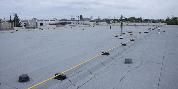 Commercial flat roofing - Modified Bitumen roof replacement - Can-Sky Roofing and Sheet Metal Inc.